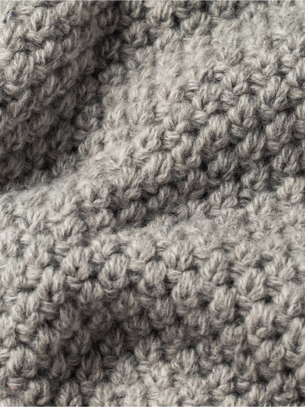 Taylor Stitch The Fisherman Sweater
in Heather Ash - Picture 4 of 10